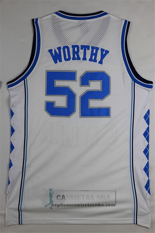 Camiseta NCAA Universidad de Carolina del Norte Worthy Blanco